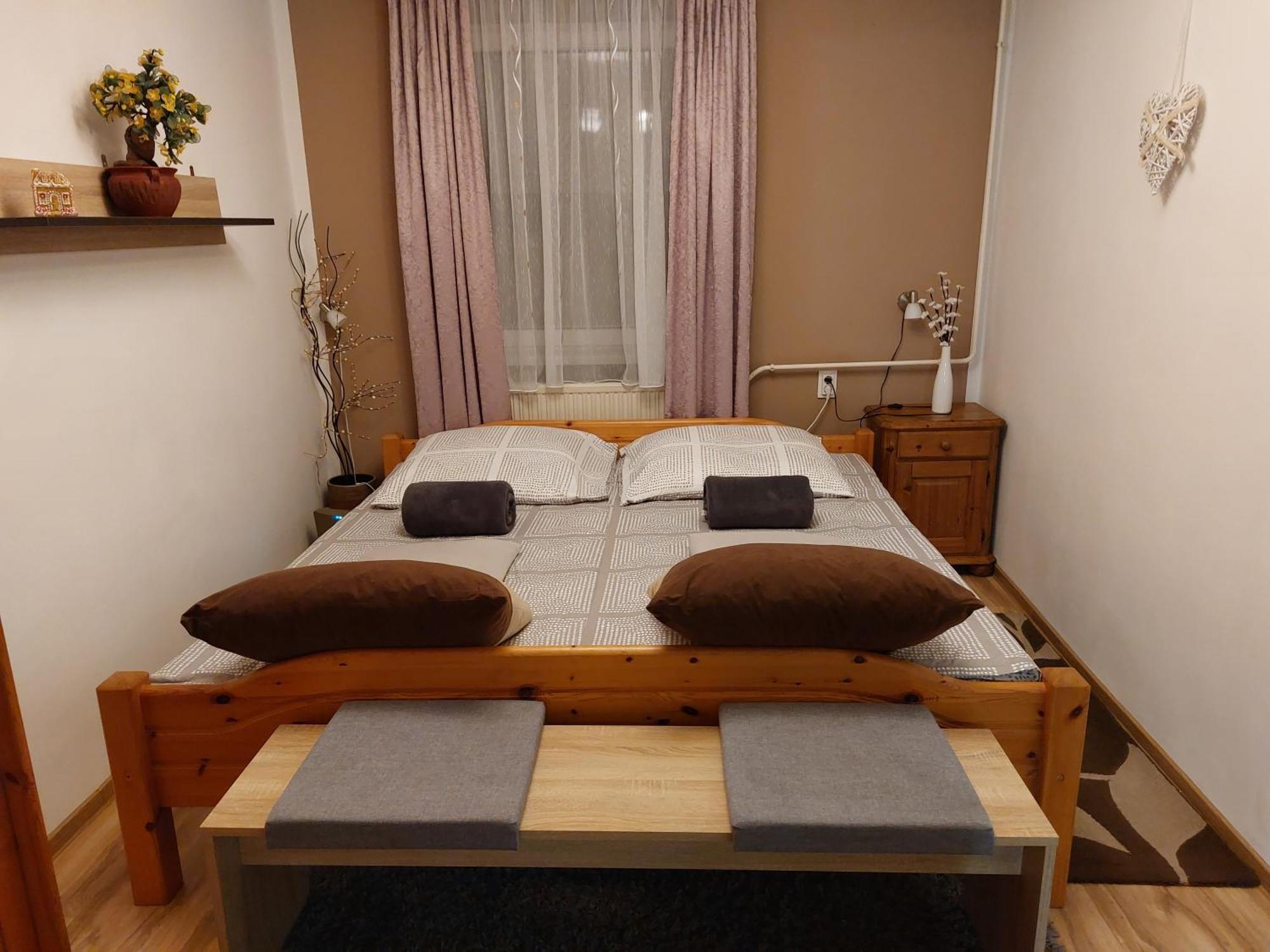 Kata Vendeghaz Apartment Sátoraljaújhely Exterior foto